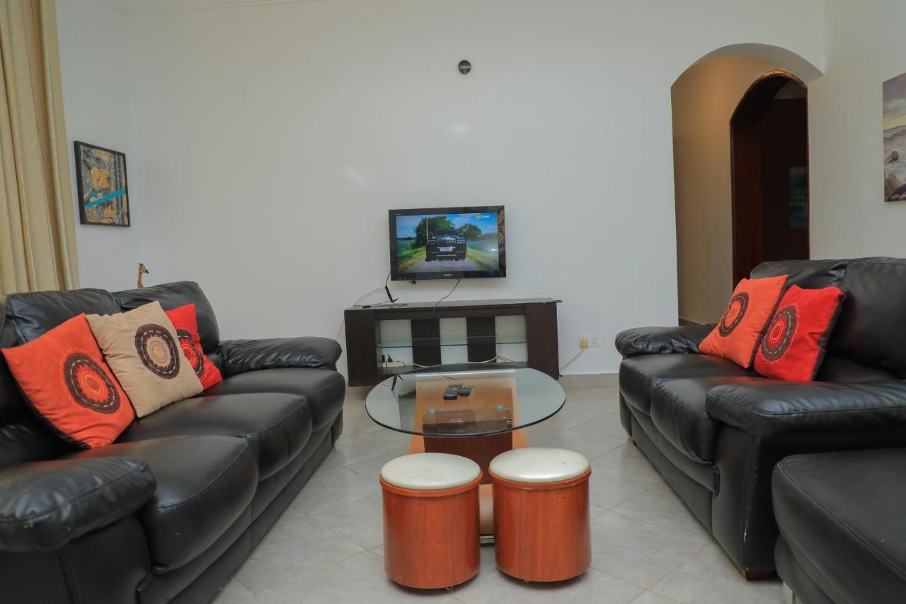 Silver Oaks Hotel Boma Fort Portal Kültér fotó