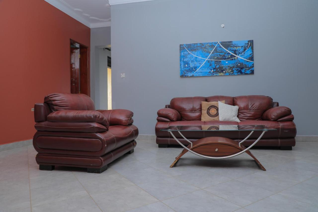 Silver Oaks Hotel Boma Fort Portal Kültér fotó